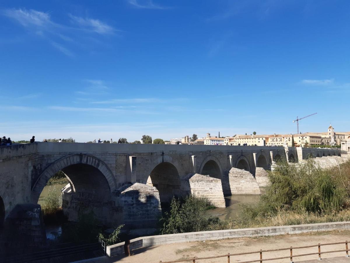 Loft La Calahorra Con Posibilidad De Aparcamiento Pregunta Por El Pack Mas Amor Córdoba Exterior foto