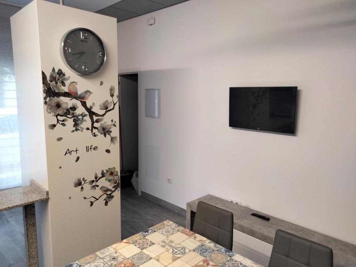 Loft La Calahorra Con Posibilidad De Aparcamiento Pregunta Por El Pack Mas Amor Córdoba Exterior foto